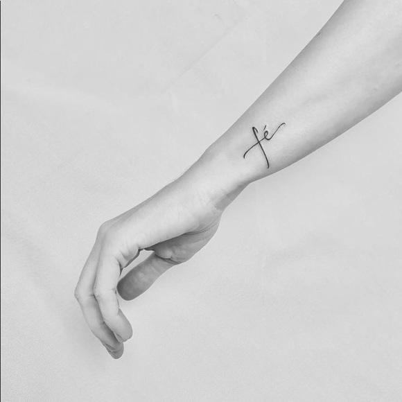 Meet your Posher, Sthefany - Picture 1 of 1